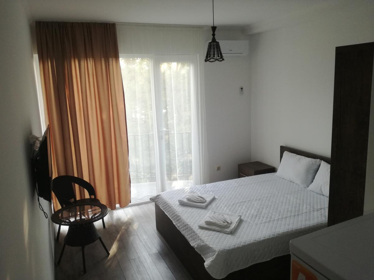 אורקי Studio Apartment With Great View מראה חיצוני תמונה