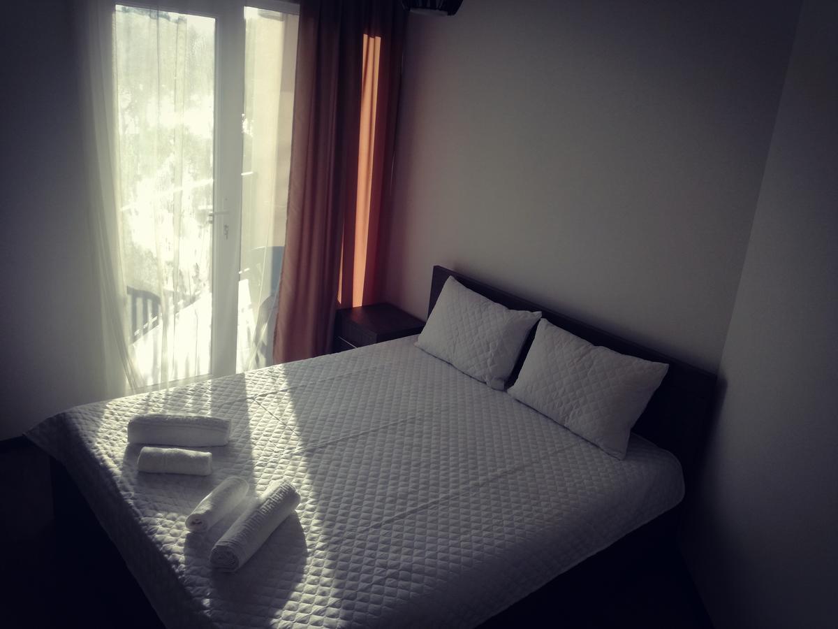 אורקי Studio Apartment With Great View מראה חיצוני תמונה