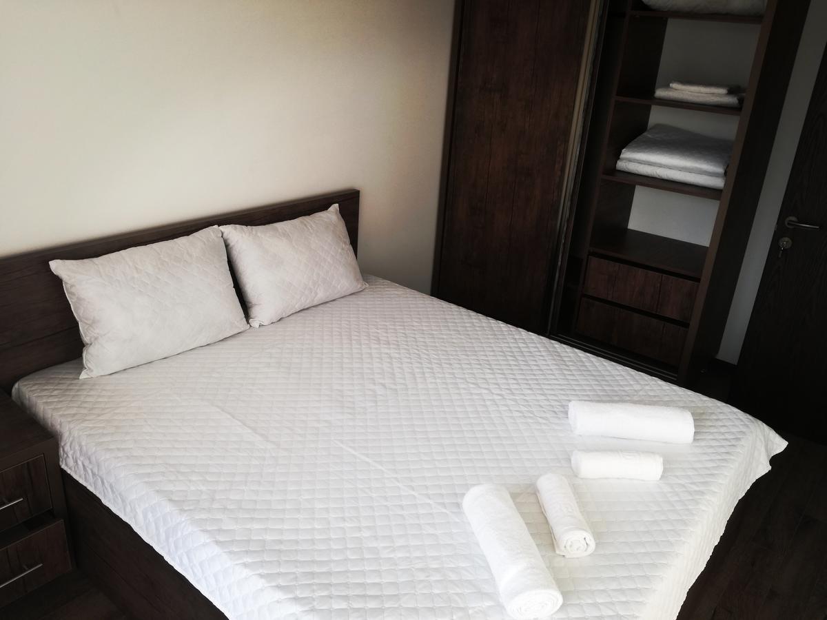 אורקי Studio Apartment With Great View מראה חיצוני תמונה