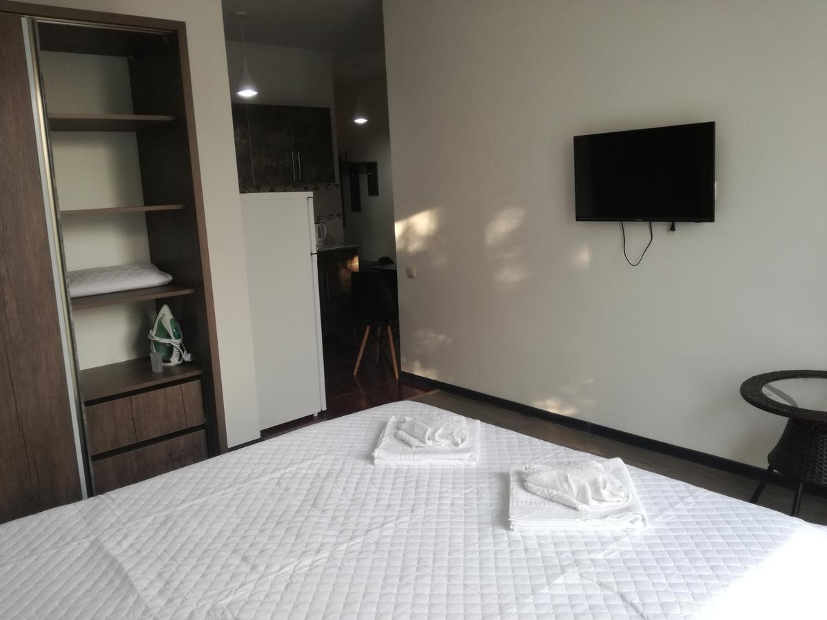 אורקי Studio Apartment With Great View מראה חיצוני תמונה