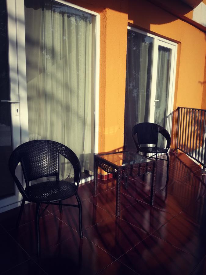 אורקי Studio Apartment With Great View מראה חיצוני תמונה