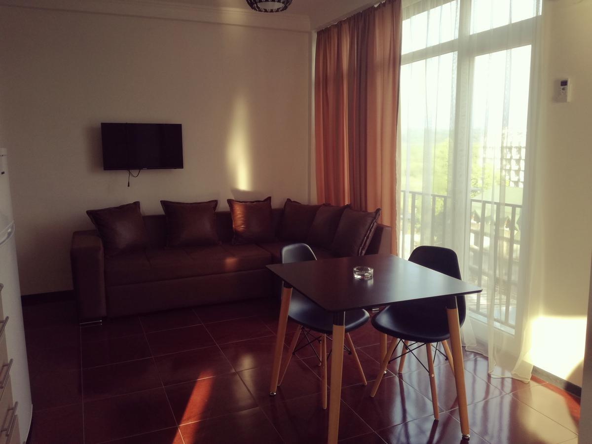 אורקי Studio Apartment With Great View מראה חיצוני תמונה