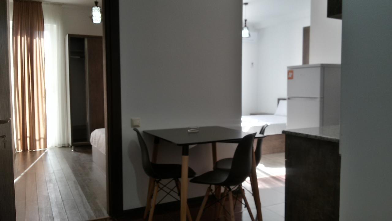 אורקי Studio Apartment With Great View מראה חיצוני תמונה