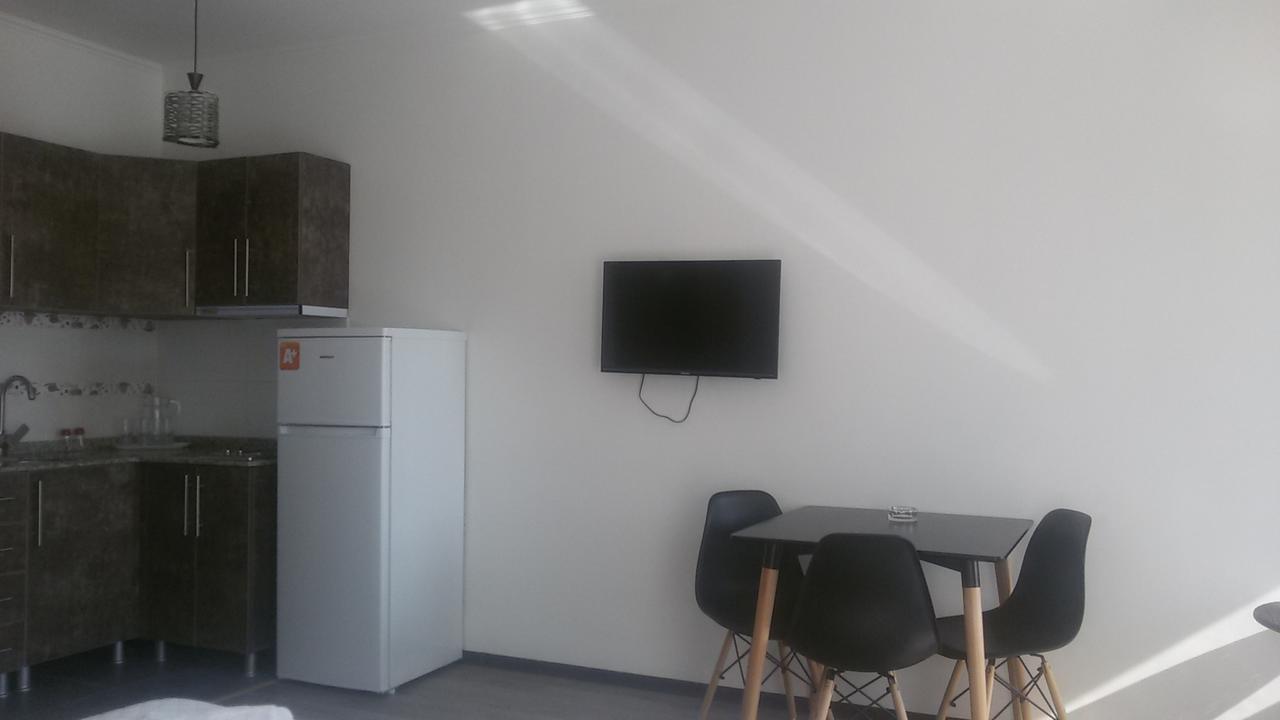 אורקי Studio Apartment With Great View מראה חיצוני תמונה
