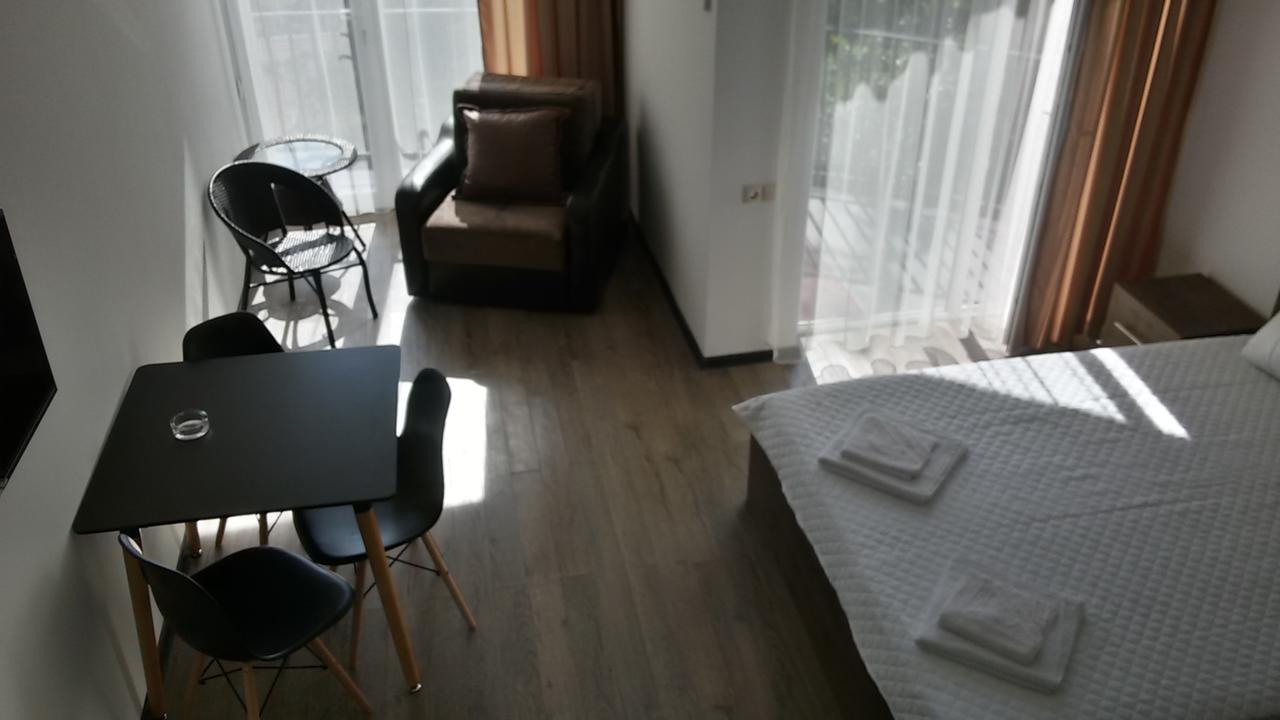 אורקי Studio Apartment With Great View מראה חיצוני תמונה