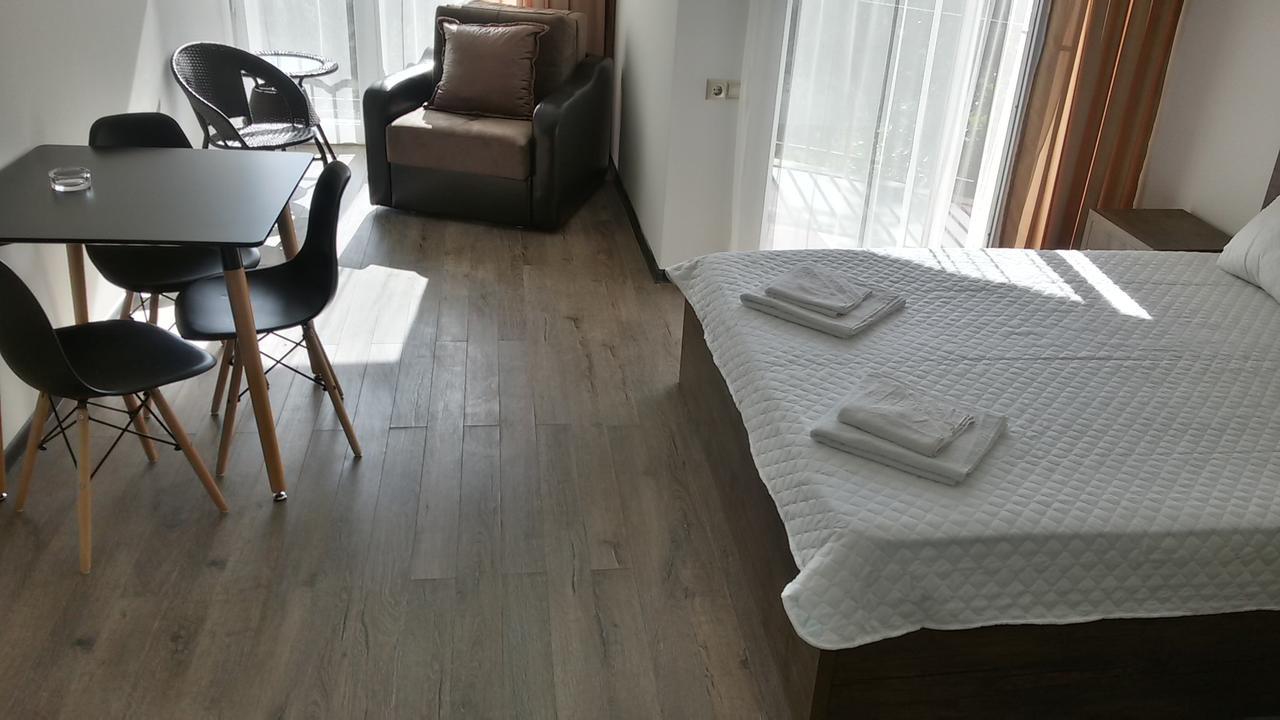 אורקי Studio Apartment With Great View מראה חיצוני תמונה